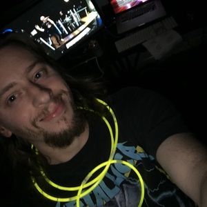 Meet your Posher, Josh